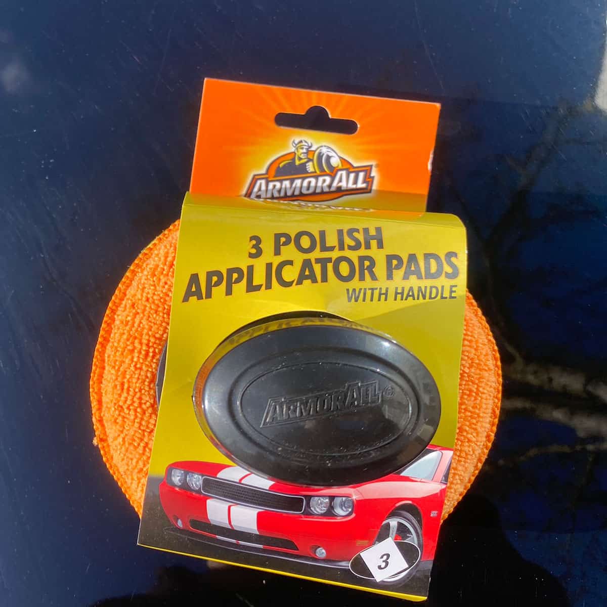 Armor All 3 Polish Applicator Pads with Handle 2Get the sparkling finish you've been looking for! This three pack of wax & buffing pads includes everything you need to give your car a deep high shine & sparkling paintwork.
