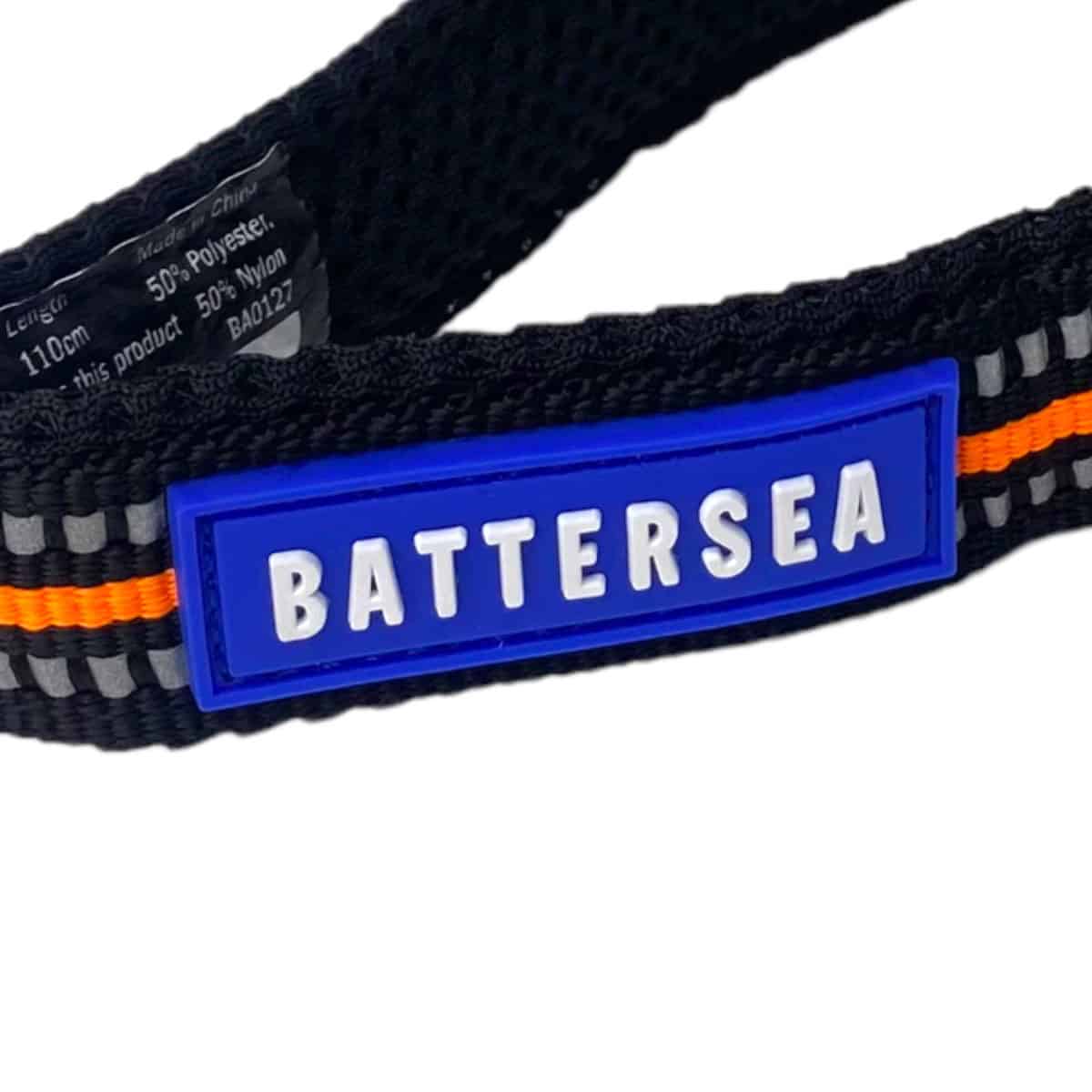 Take your dog walks to the next level with the Battersea Reflective Dog Lead! This 110 cm long lead is designed to keep your furry friend safe in dimly lit conditions - breanding